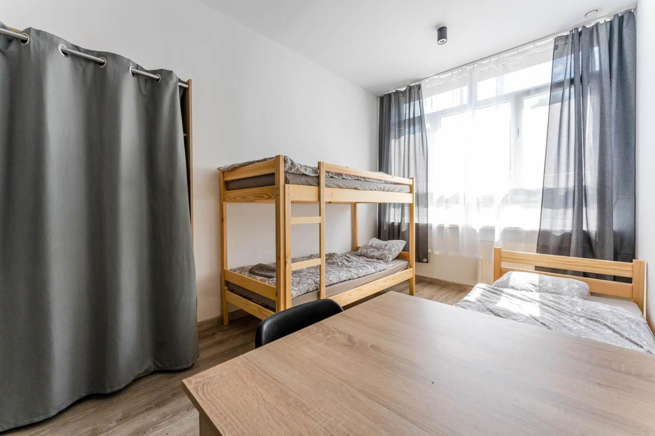 Hostel Polnocna 61 Сосновец Екстериор снимка