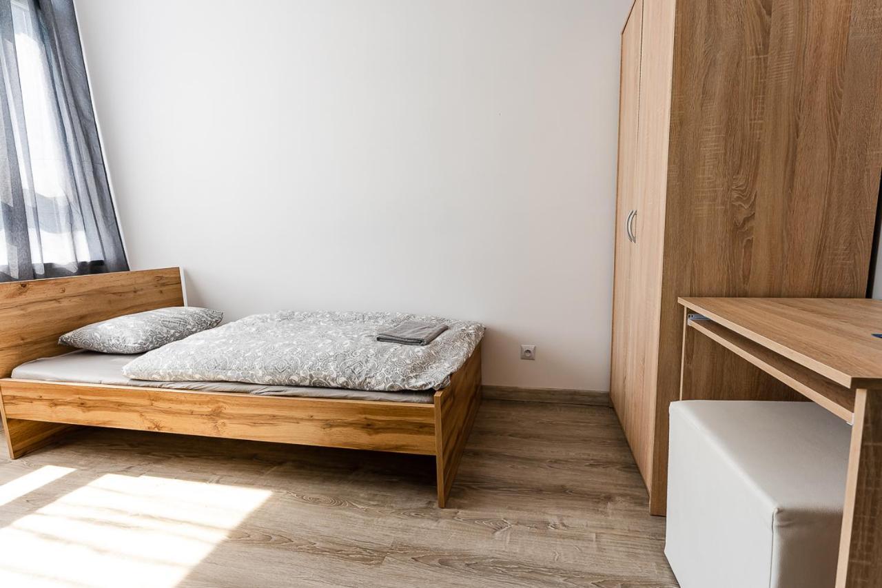 Hostel Polnocna 61 Сосновец Екстериор снимка